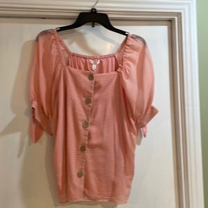 Blouse, size medium.
